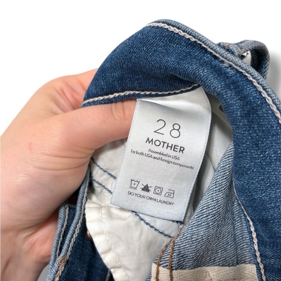 MOTHER The Hustler Ankle Chew in Mums The Word Flare Raw Edge Jeans Size 28 - Picture 7 of 8